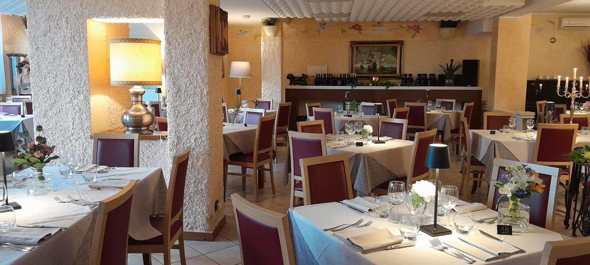 Hotel Adria & Resort Toscolano Maderno Exterior photo